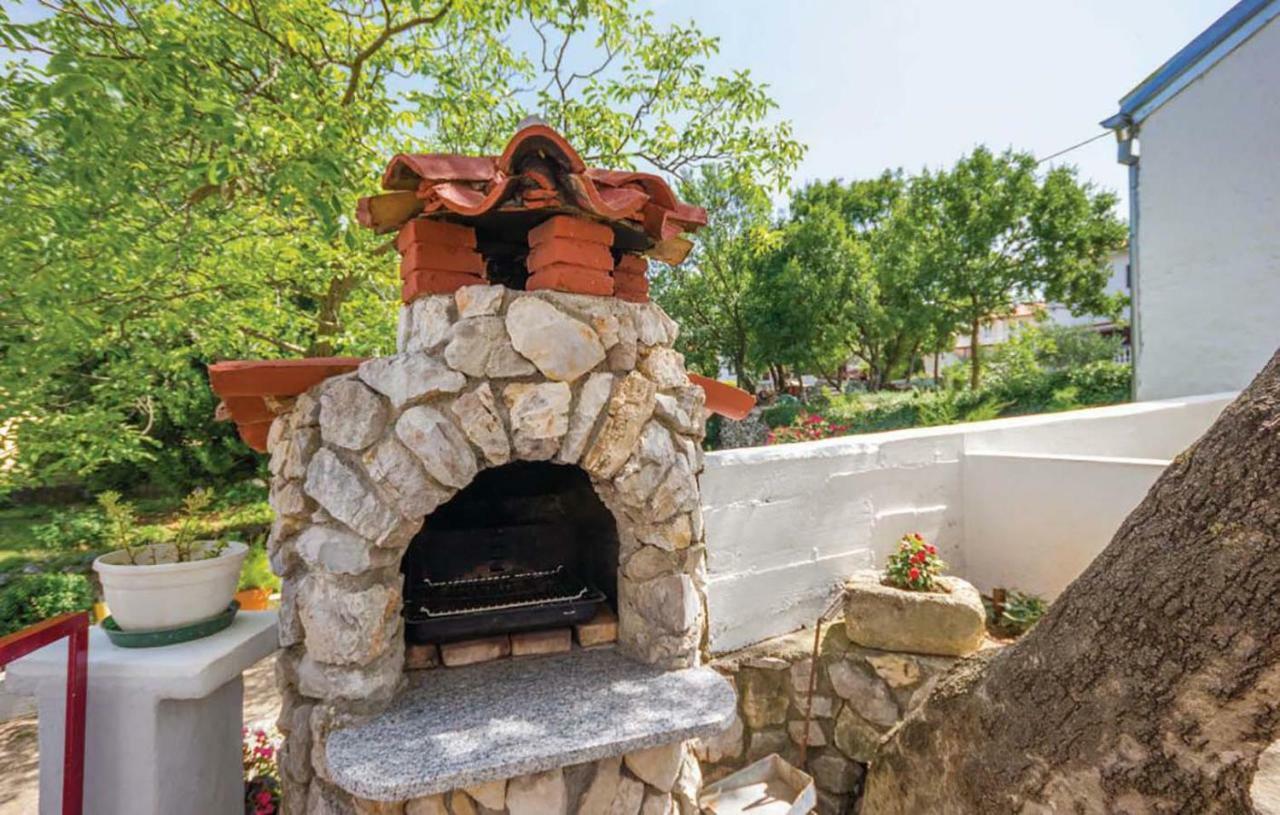 Charming Studio With Hot Tube, Terrace, Barbecue And Garden 克拉列维察 外观 照片